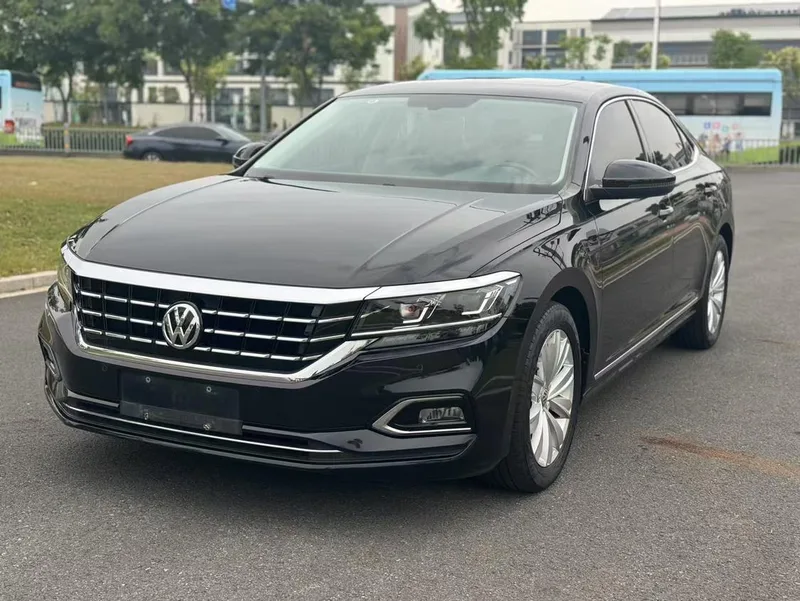 Volkswagen Passat 2019 330TSI Elite Edition Country VI exterior photo 1 Volkswagen Passat 2019 330TSI Elite Edition Country VI exterior photo 1