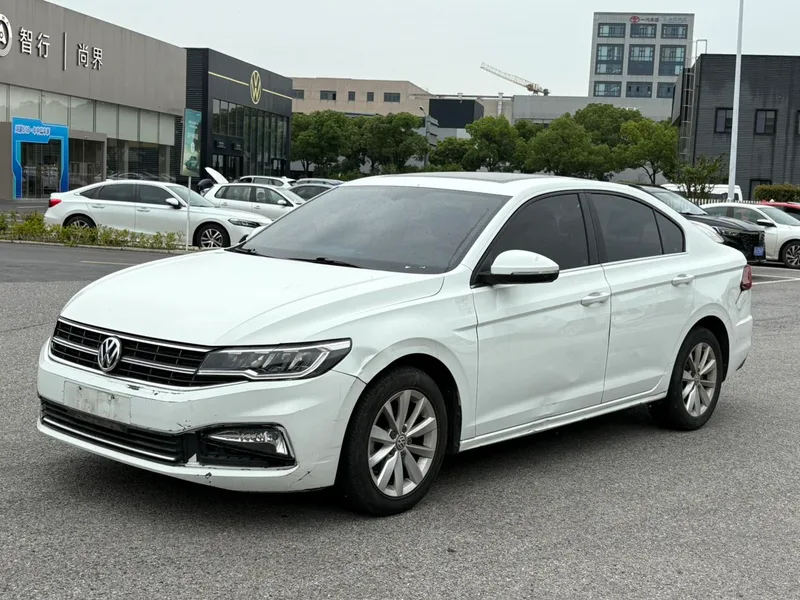 Volkswagen Bora 2019 1.5L Auto Elite exterior photo 1 Volkswagen Bora 2019 1.5L Auto Elite exterior photo 1