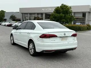 Volkswagen Bora 2019 1.5L Auto Elite interior photo 7 Volkswagen Bora 2019 1.5L Auto Elite interior photo 7