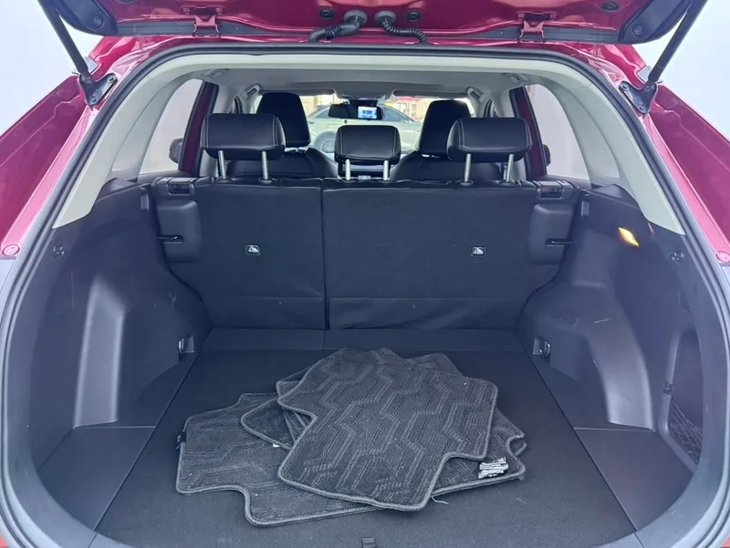Toyota RAV4 2020 2.0L CVT Version mode à deux roues motrices intérieur photo 16 Toyota RAV4 2020 2.0L CVT Version mode à deux roues motrices intérieur photo 16