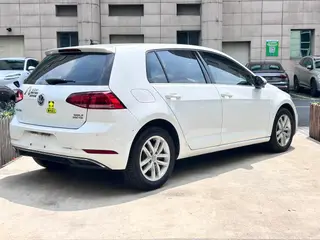 Volkswagen Golf 2018 230TSI Automatic Comfort Type exterior photo 5 Volkswagen Golf 2018 230TSI Automatic Comfort Type exterior photo 5