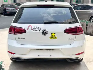Volkswagen Golf 2018 230TSI Automatic Comfort Type exterior photo 6 Volkswagen Golf 2018 230TSI Automatic Comfort Type exterior photo 6