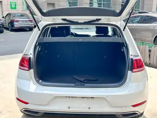 Volkswagen Golf 2018 230TSI Automatic Comfort Type exterior photo 8 Volkswagen Golf 2018 230TSI Automatic Comfort Type exterior photo 8