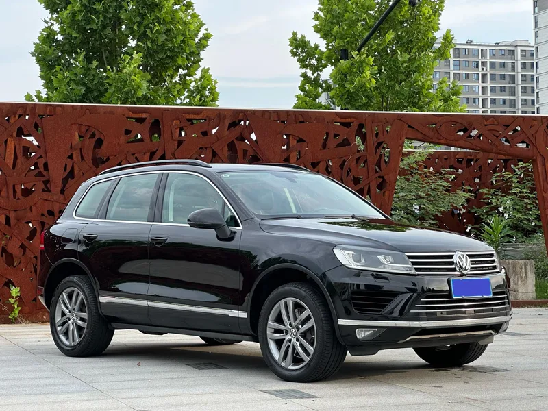 Volkswagen Touareg 2017 3.0TSI Boundary Extension Edition exterior photo 3 Volkswagen Touareg 2017 3.0TSI Boundary Extension Edition exterior photo 3