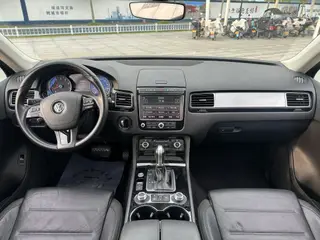 Volkswagen Touareg 2017 3.0TSI Boundary Extension Edition exterior photo 9 Volkswagen Touareg 2017 3.0TSI Boundary Extension Edition exterior photo 9
