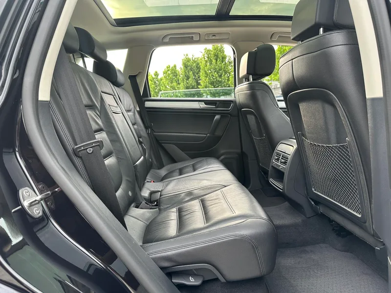 Volkswagen Touareg 2017 3.0TSI Boundary Extension Edition interior photo 13 Volkswagen Touareg 2017 3.0TSI Boundary Extension Edition interior photo 13