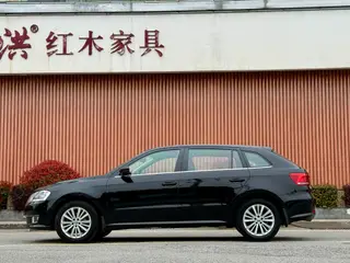 Volkswagen Gran Lavida 2013 1.4TSI Automatic Comfort Type exterior photo 3 Volkswagen Gran Lavida 2013 1.4TSI Automatic Comfort Type exterior photo 3
