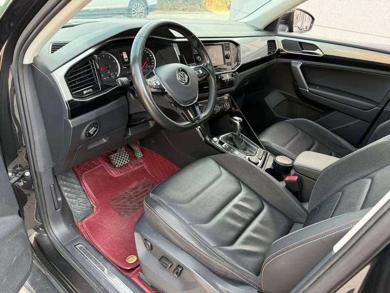 Volkswagen Tayron 2019 330TSI Four-wheel drive luxury model Country VI interior photo 8 Volkswagen Tayron 2019 330TSI Four-wheel drive luxury model Country VI interior photo 8