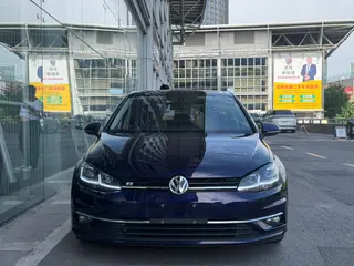 Volkswagen Golf 2020 Любимая версия 280TSI DSG Комфорт типа экстерьер фото 2 Volkswagen Golf 2020 Любимая версия 280TSI DSG Комфорт типа экстерьер фото 2