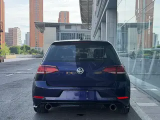 Volkswagen Golf 2020 Любимая версия 280TSI DSG Комфорт типа экстерьер фото 5 Volkswagen Golf 2020 Любимая версия 280TSI DSG Комфорт типа экстерьер фото 5