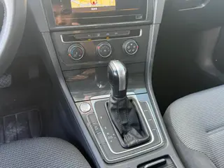 Volkswagen Golf 2020 Любимая версия 280TSI DSG Комфорт типа экстерьер фото 8 Volkswagen Golf 2020 Любимая версия 280TSI DSG Комфорт типа экстерьер фото 8