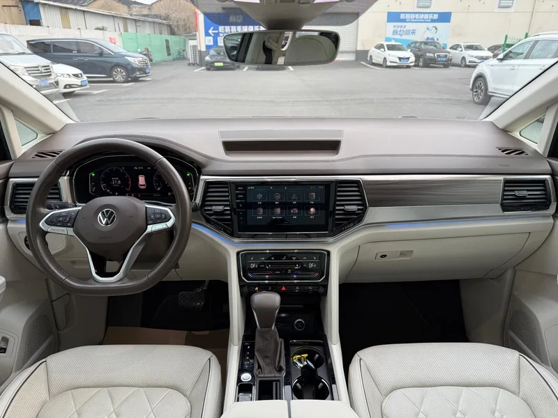 Volkswagen Viloran 2020 380TSI Flagship Edition exterior photo 10 Volkswagen Viloran 2020 380TSI Flagship Edition exterior photo 10