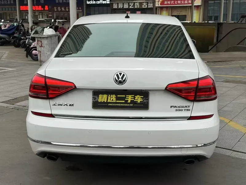 Volkswagen Passat 2016 330TSI DSG Your Excellency's Edition exterior photo 5 Volkswagen Passat 2016 330TSI DSG Your Excellency's Edition exterior photo 5