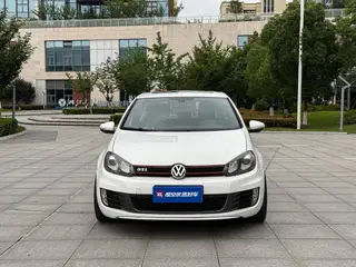 Volkswagen Golf GTI 2012 2.0TSI GTI exterior photo 2 Volkswagen Golf GTI 2012 2.0TSI GTI exterior photo 2