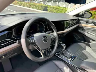 Volkswagen Passat 2021 330TSI Elite Edition exterior photo 6 Volkswagen Passat 2021 330TSI Elite Edition exterior photo 6