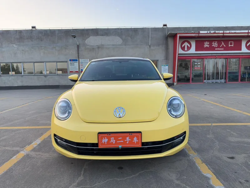 Volkswagen Beetle 2015 180TSI exterior photo 2 Volkswagen Beetle 2015 180TSI exterior photo 2
