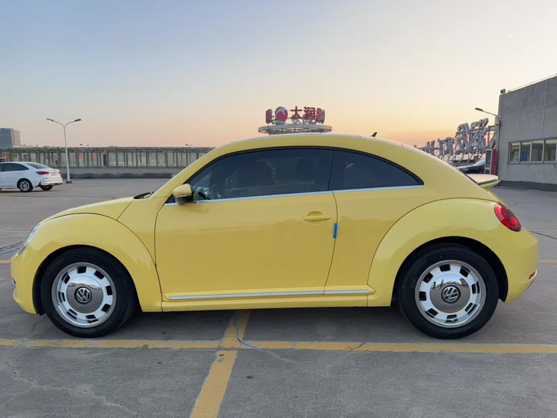 Volkswagen Beetle 2015 180TSI exterior photo 7 Volkswagen Beetle 2015 180TSI exterior photo 7