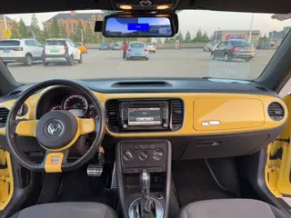 Volkswagen Beetle 2015 180TSI interior photo 9 Volkswagen Beetle 2015 180TSI interior photo 9