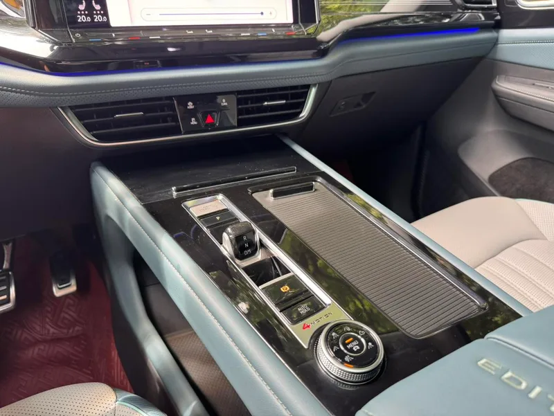 Volkswagen Teramont 2023 Teramont X 380TSI Four-wheel drive Qingyun Limited Edition interior photo 12 Volkswagen Teramont 2023 Teramont X 380TSI Four-wheel drive Qingyun Limited Edition interior photo 12