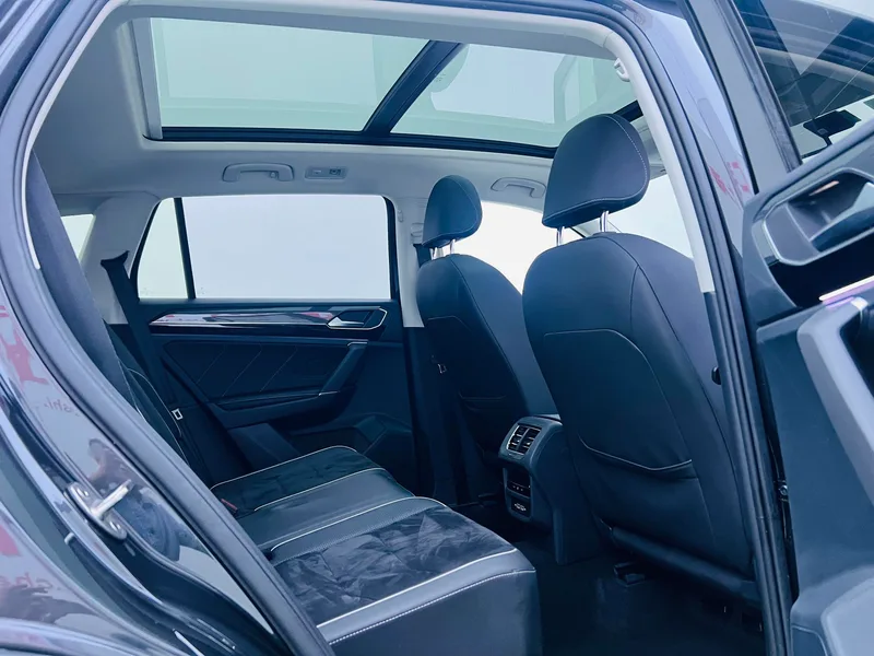 Volkswagen Tayron 2020 330TSI Deluxe Zhilian Edition Pro interior photo 14 Volkswagen Tayron 2020 330TSI Deluxe Zhilian Edition Pro interior photo 14