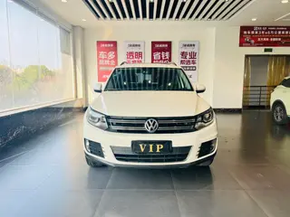 Volkswagen Tiguan 2017 300TSI Automatic Two-Drive Silk Road Comfort Edition exterior photo 2 Volkswagen Tiguan 2017 300TSI Automatic Two-Drive Silk Road Comfort Edition exterior photo 2