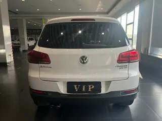Volkswagen Tiguan 2017 300TSI Automatic Two-Drive Silk Road Comfort Edition interior photo 12 Volkswagen Tiguan 2017 300TSI Automatic Two-Drive Silk Road Comfort Edition interior photo 12