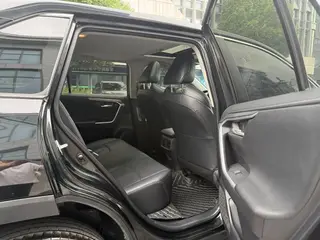 Toyota Wildlander 2022 2.0L Two-Drive Knight Edition exterior photo 4 Toyota Wildlander 2022 2.0L Two-Drive Knight Edition exterior photo 4