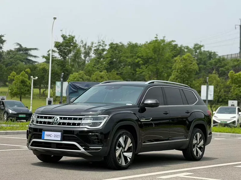 Volkswagen Teramont 2023 330TSI Two-wheel Drive Respect Deluxe Edition exterior photo 1 Volkswagen Teramont 2023 330TSI Two-wheel Drive Respect Deluxe Edition exterior photo 1