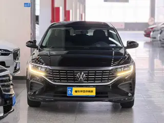 Volkswagen Passat 2022 280TSI Business Edition exterior photo 2 Volkswagen Passat 2022 280TSI Business Edition exterior photo 2