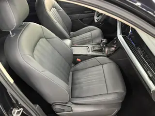 Volkswagen Passat 2022 280TSI Business Edition interior photo 13 Volkswagen Passat 2022 280TSI Business Edition interior photo 13