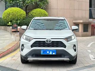 Toyota RAV4 2020 2.0L CVT Two-Drive Fashion Edition exterior photo 2 Toyota RAV4 2020 2.0L CVT Two-Drive Fashion Edition exterior photo 2