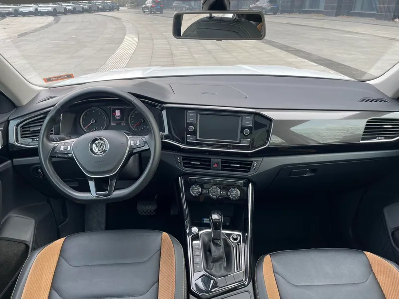 Volkswagen Tayron 2019 330TSI Two-wheel-drive luxury model China V interior photo 11 Volkswagen Tayron 2019 330TSI Two-wheel-drive luxury model China V interior photo 11