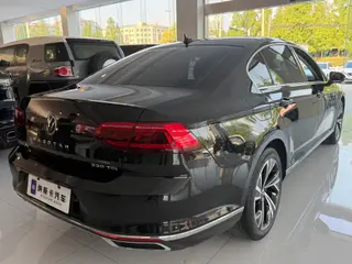 Volkswagen Magotan 2020 330TSI DSG Luxury type exterior photo 4 Volkswagen Magotan 2020 330TSI DSG Luxury type exterior photo 4