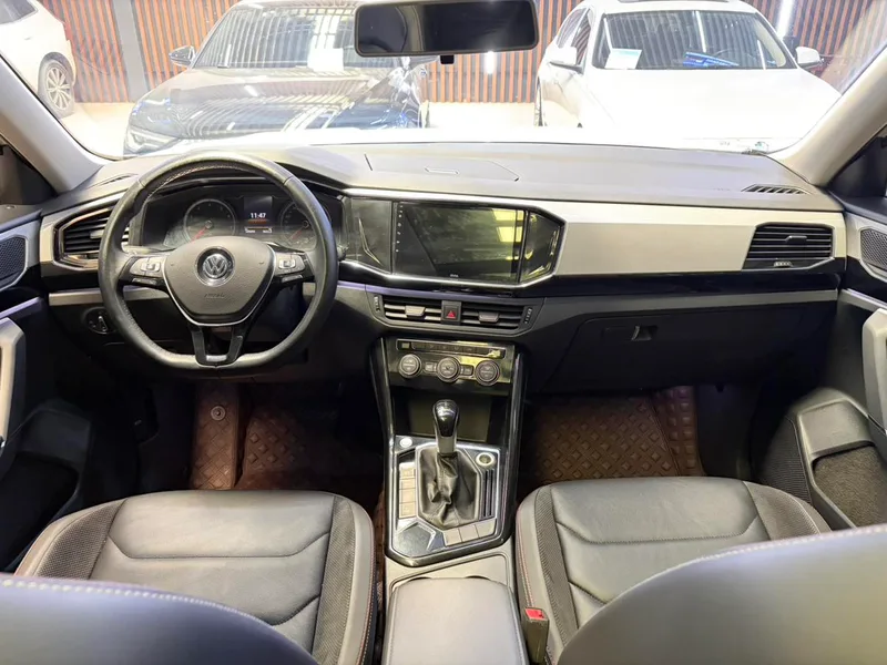 Volkswagen Tayron 2019 330TSI Modèle de luxe à deux roues motrices État VI extérieur photo 5 Volkswagen Tayron 2019 330TSI Modèle de luxe à deux roues motrices État VI extérieur photo 5
