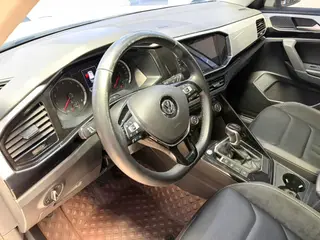 Volkswagen Tayron 2019 330TSI Modèle de luxe à deux roues motrices État VI intérieur photo 7 Volkswagen Tayron 2019 330TSI Modèle de luxe à deux roues motrices État VI intérieur photo 7