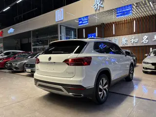 Volkswagen Tayron 2019 330TSI Modèle de luxe à deux roues motrices État VI intérieur photo 9 Volkswagen Tayron 2019 330TSI Modèle de luxe à deux roues motrices État VI intérieur photo 9