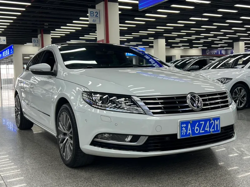 Volkswagen CC 2016 1.8TSI Luxury type exterior photo 4 Volkswagen CC 2016 1.8TSI Luxury type exterior photo 4