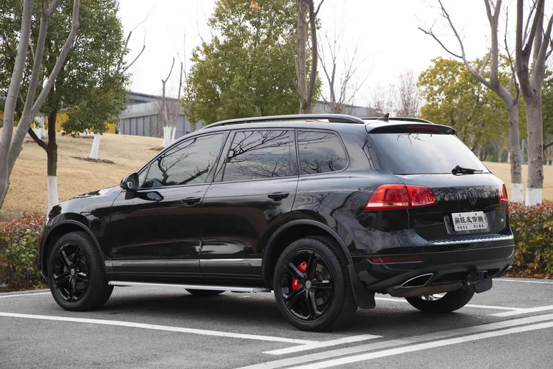 Volkswagen Touareg 2013 3.0TSI Limited Luxury Edition interior photo 16 Volkswagen Touareg 2013 3.0TSI Limited Luxury Edition interior photo 16