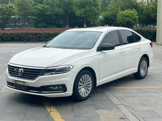 Volkswagen Lavida 2018 1.5L Version confort automatique Pays V extérieur photo 1 Volkswagen Lavida 2018 1.5L Version confort automatique Pays V extérieur photo 1