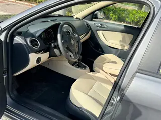 Volkswagen Lavida 2011 1.6L Automatic product version interior photo 12 Volkswagen Lavida 2011 1.6L Automatic product version interior photo 12