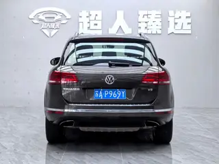 Volkswagen Touareg 2017 3.0TSI Tuoye type exterior photo 4 Volkswagen Touareg 2017 3.0TSI Tuoye type exterior photo 4