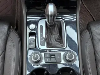 Volkswagen Touareg 2017 3.0TSI Tuoye type interior photo 14 Volkswagen Touareg 2017 3.0TSI Tuoye type interior photo 14