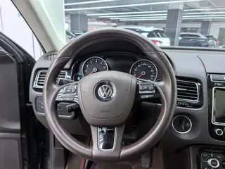 Volkswagen Touareg 2017 3.0TSI Tuoye type interior photo 15 Volkswagen Touareg 2017 3.0TSI Tuoye type interior photo 15