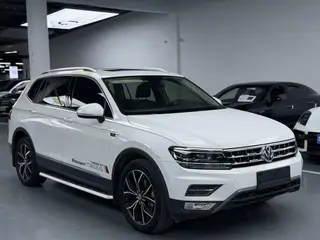 Volkswagen Tiguan L 2019 380TSI Version de luxe intelligente automatique à quatre roues motrices Pays V extérieur photo 3 Volkswagen Tiguan L 2019 380TSI Version de luxe intelligente automatique à quatre roues motrices Pays V extérieur photo 3