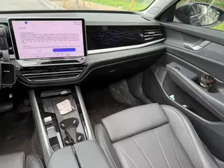 Volkswagen Passat 2025 Pro 380TSI Star Dragon Yao Edition interior photo 12 Volkswagen Passat 2025 Pro 380TSI Star Dragon Yao Edition interior photo 12