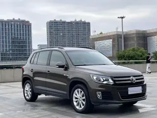 Volkswagen Tiguan 2016 300TSI Version de champ de vision de mode automatique à quatre roues motrices extérieur photo 2 Volkswagen Tiguan 2016 300TSI Version de champ de vision de mode automatique à quatre roues motrices extérieur photo 2