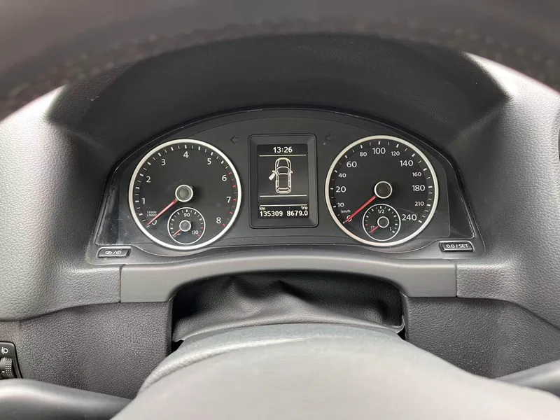 Volkswagen Tiguan 2016 300TSI Version de champ de vision de mode automatique à quatre roues motrices extérieur photo 3 Volkswagen Tiguan 2016 300TSI Version de champ de vision de mode automatique à quatre roues motrices extérieur photo 3