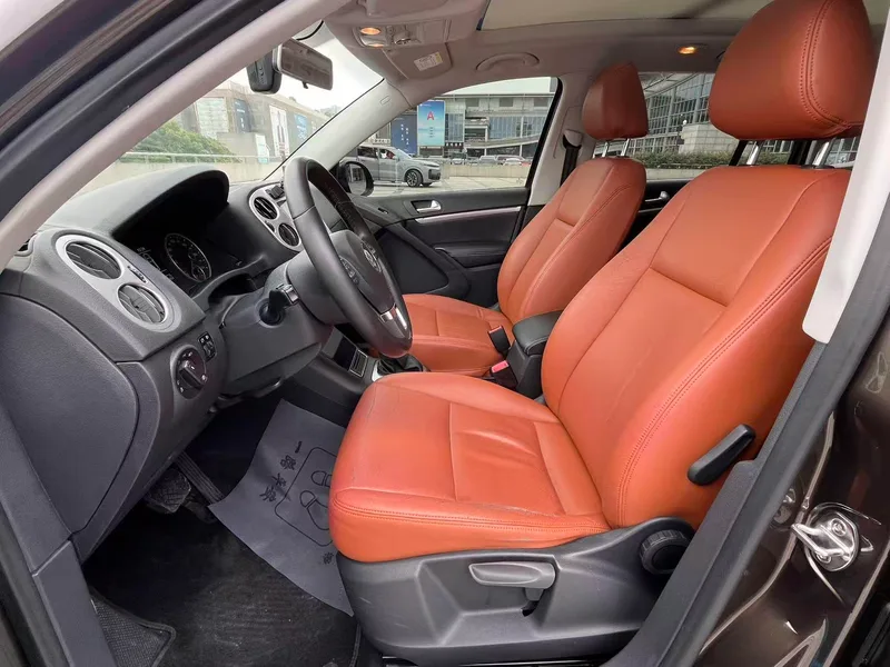 Volkswagen Tiguan 2016 300TSI Version de champ de vision de mode automatique à quatre roues motrices extérieur photo 5 Volkswagen Tiguan 2016 300TSI Version de champ de vision de mode automatique à quatre roues motrices extérieur photo 5