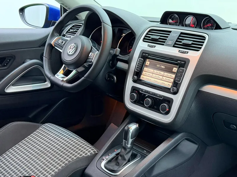 Volkswagen Scirocco 2015 1.4TSI Comfort Edition exterior photo 7 Volkswagen Scirocco 2015 1.4TSI Comfort Edition exterior photo 7