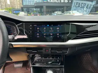 Volkswagen Passat 2023 330TSI Star Deluxe Edition interior photo 16 Volkswagen Passat 2023 330TSI Star Deluxe Edition interior photo 16
